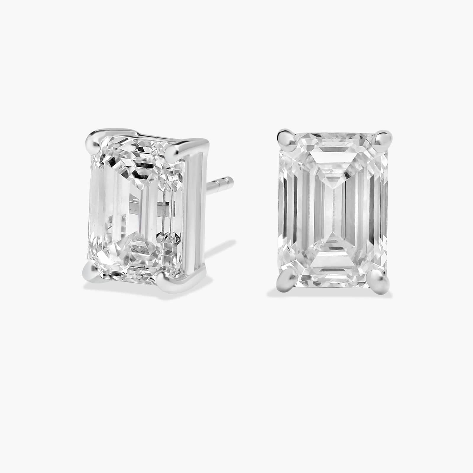 Boucles d'oreilles Eterna avec diamants taille émeraude