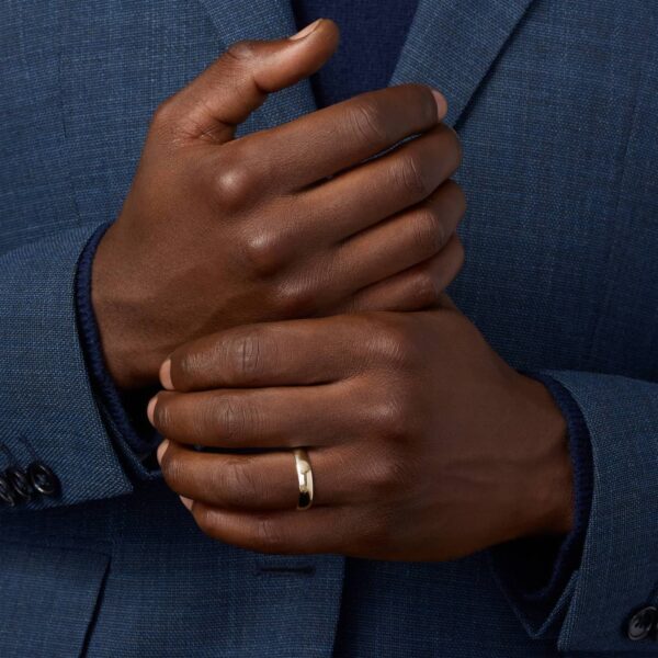 Uno Classic Wedding Band - Image 3